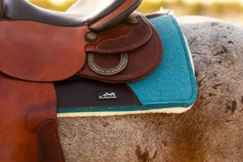 Preview: AlpenPad Comfort Line – mit Fellunterseite - Länge 79 cm - 12 Farben